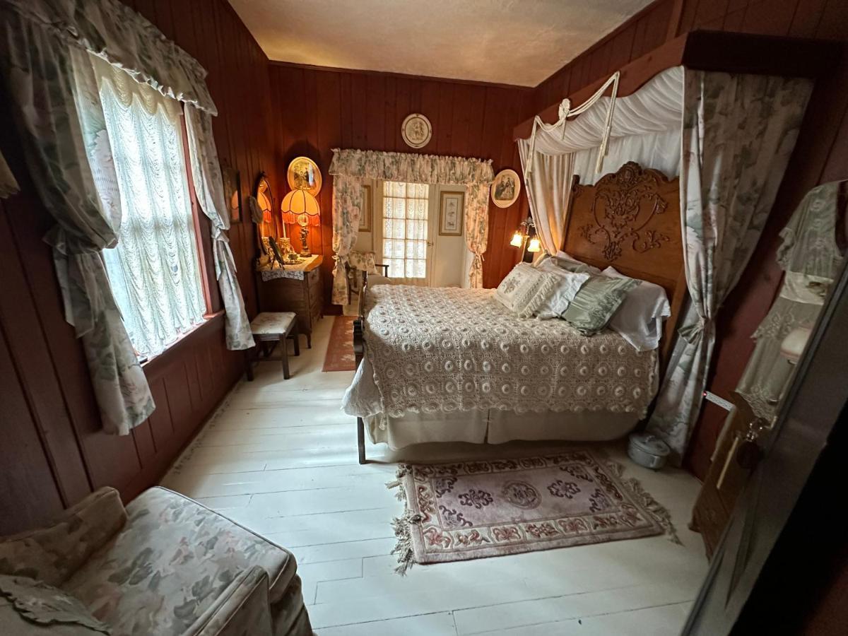 Inn Of Glen Haven Room photo