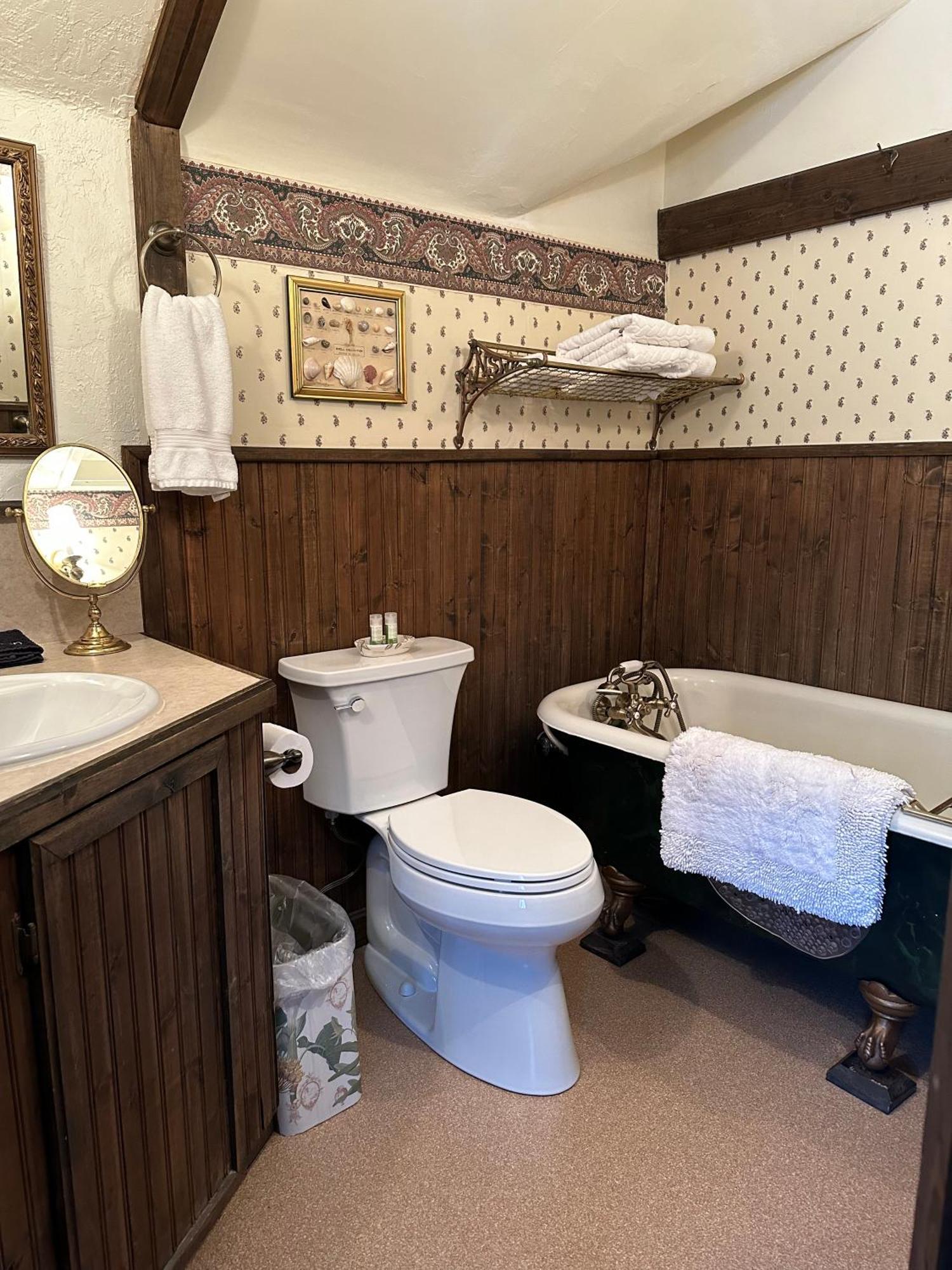 Inn Of Glen Haven Room photo